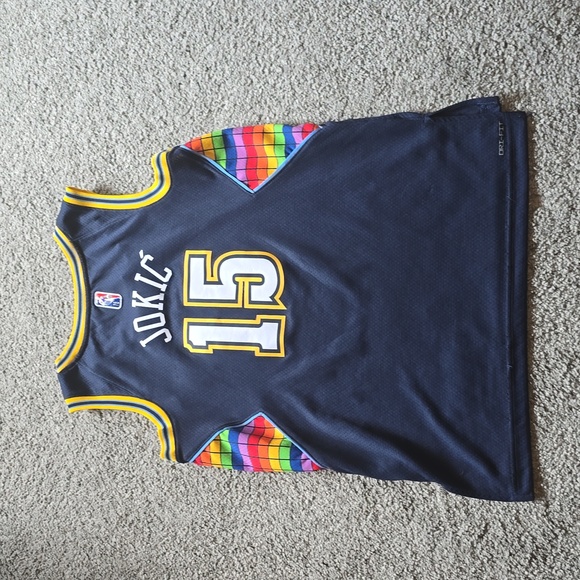 Denver Jokic #15 - Picture 2 of 4